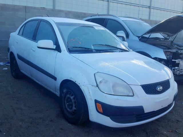 KNADE123266033892 - 2006 KIA RIO WHITE photo 1