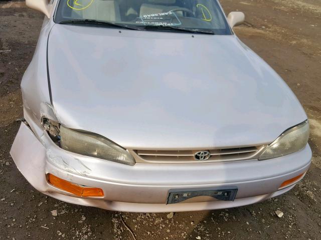 4T1BG12K3TU743978 - 1996 TOYOTA CAMRY DX TAN photo 9