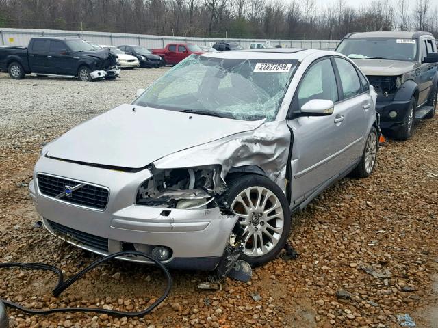 YV1MS682542023556 - 2004 VOLVO S40 T5 SILVER photo 2