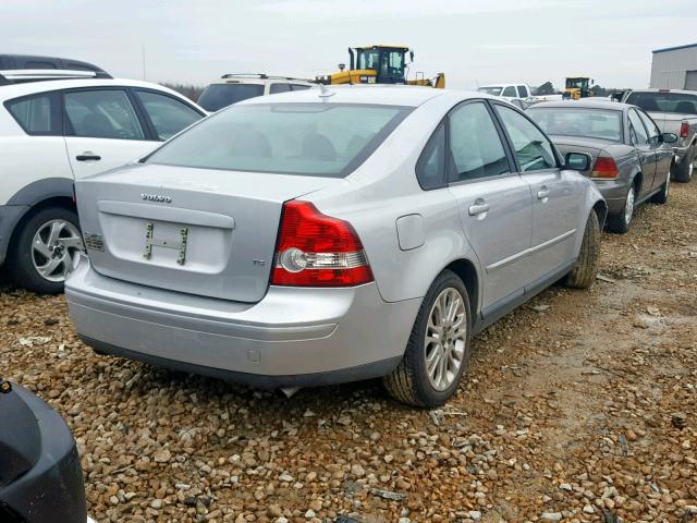 YV1MS682542023556 - 2004 VOLVO S40 T5 SILVER photo 4