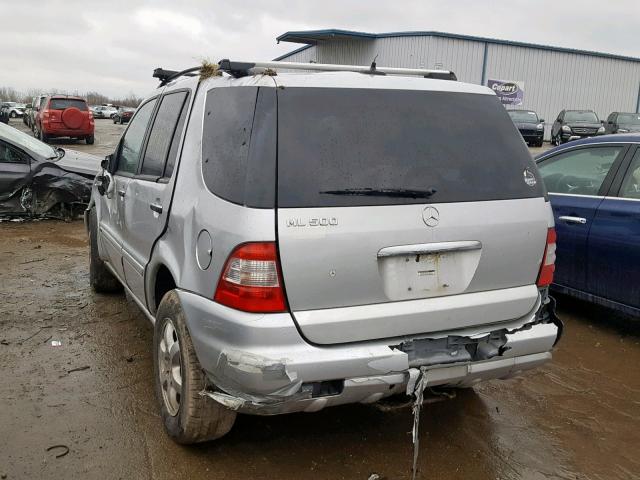 4JGAB75E83A448993 - 2003 MERCEDES-BENZ ML 500 SILVER photo 3