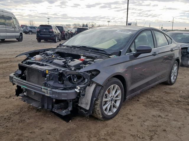 3FA6P0H74HR237115 - 2017 FORD FUSION SE GRAY photo 2