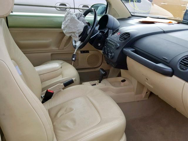 3VWSG31CX6M414775 - 2006 VOLKSWAGEN NEW BEETLE Yaşıl foto 5