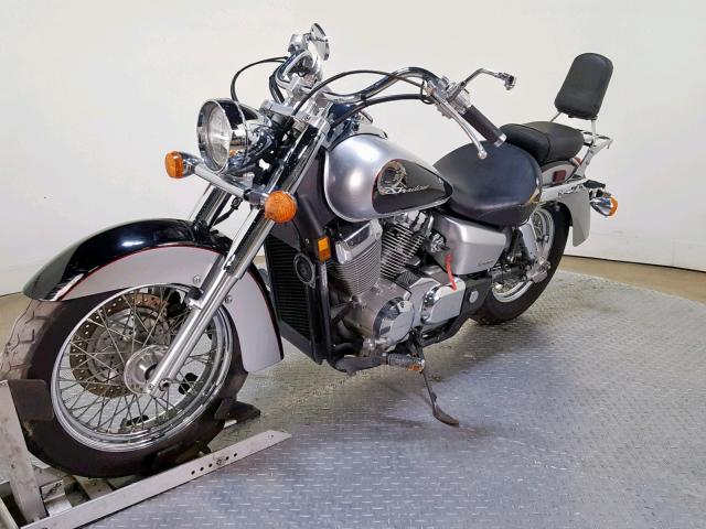 JH2RC50498M401170 - 2008 HONDA VT750 CA SILVER photo 4