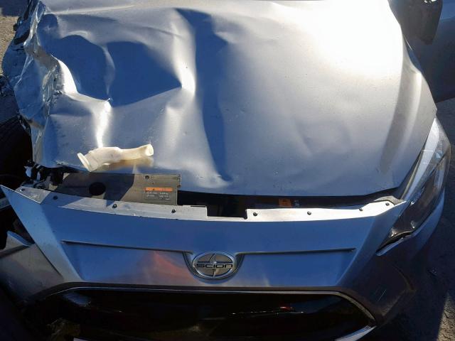 3MYDLBZV3GY141262 - 2016 TOYOTA SCION IA GRAY photo 7