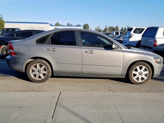 YV1MS390462211189 - 2006 VOLVO S40 2.4I GRAY photo 9