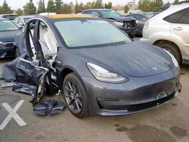 5YJ3E1EB5JF096063 - 2018 TESLA MODEL 3 GRAY photo 1