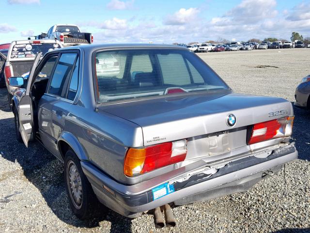 WBAAD2301KED23141 - 1989 BMW 325 I AUTO SILVER photo 3