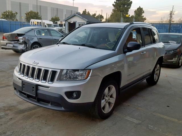 1J4NT1FA3BD159670 - 2011 JEEP COMPASS SP 银色 照片 2