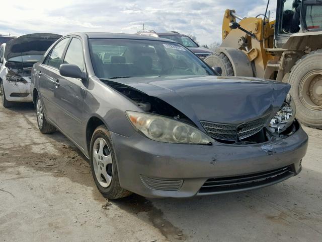 4T1BE32K55U970383 - 2005 TOYOTA CAMRY LE GRAY photo 1