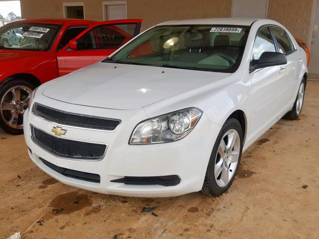 1G1ZB5E01CF230793 - 2012 CHEVROLET MALIBU LS WHITE photo 2