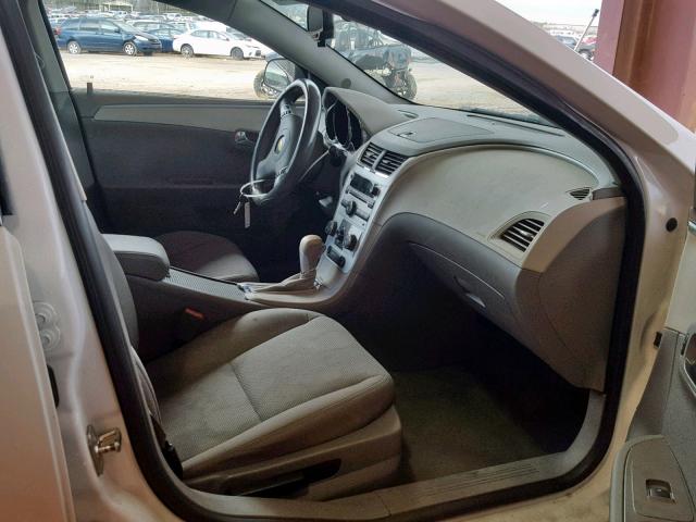 1G1ZB5E01CF230793 - 2012 CHEVROLET MALIBU LS WHITE photo 5