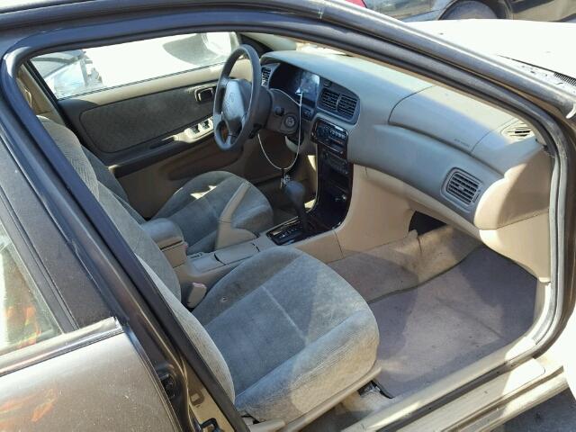 1N4DL01D41C161676 - 2001 NISSAN ALTIMA XE TAN photo 5