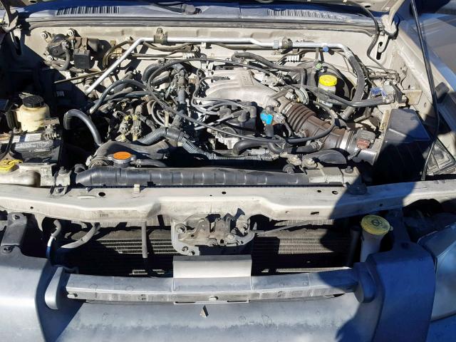 1N6ED27T61C365527 - 2001 NISSAN FRONTIER C TAN photo 7