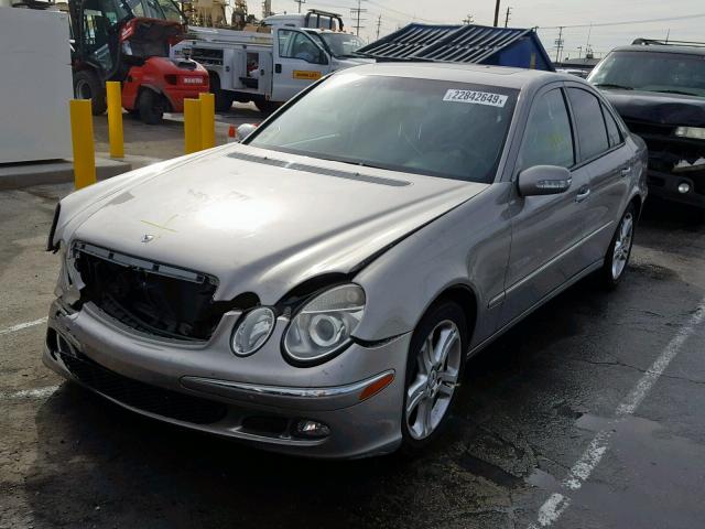 WDBUF56J36A957446 - 2006 MERCEDES-BENZ E 350 GRAY photo 2