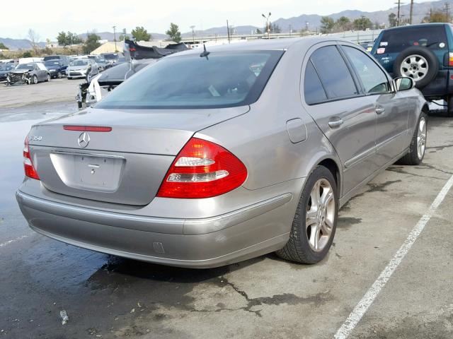 WDBUF56J36A957446 - 2006 MERCEDES-BENZ E 350 GRAY photo 4