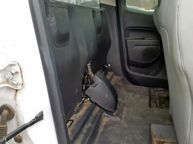 1GTH51EA3F1263906 - 2015 GMC CANYON WHITE photo 6