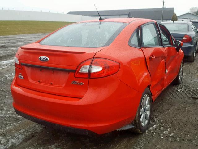 3FADP4BJ0CM218604 - 2012 FORD FIESTA SE RED photo 4