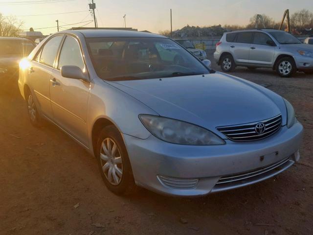 4T1BE32K85U569555 - 2005 TOYOTA CAMRY LE ვერცხლისფერი ფოტო 1