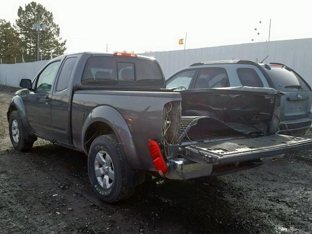1N6AD06W69C426028 - 2009 NISSAN FRONTIER K GRAY photo 3