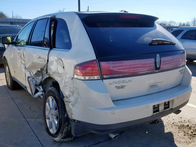 2LMDU88C37BJ26672 - 2007 LINCOLN MKX WHITE photo 3