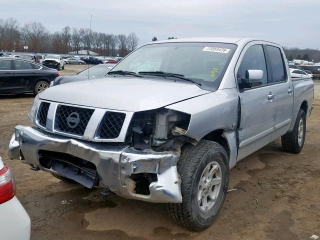 1N6AA07B64N562810 - 2004 NISSAN TITAN XE SILVER photo 2