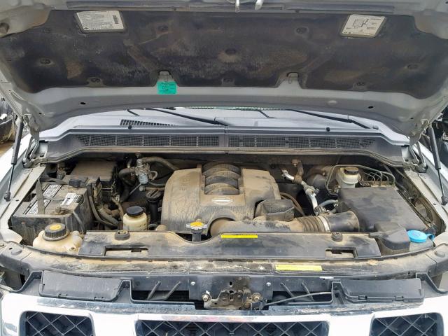 1N6AA07B64N562810 - 2004 NISSAN TITAN XE SILVER photo 7