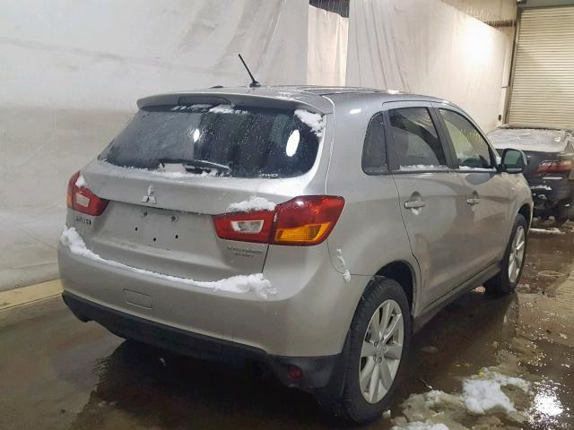 4A4AR3AU8FE005223 - 2015 MITSUBISHI OUTLANDER SILVER photo 4