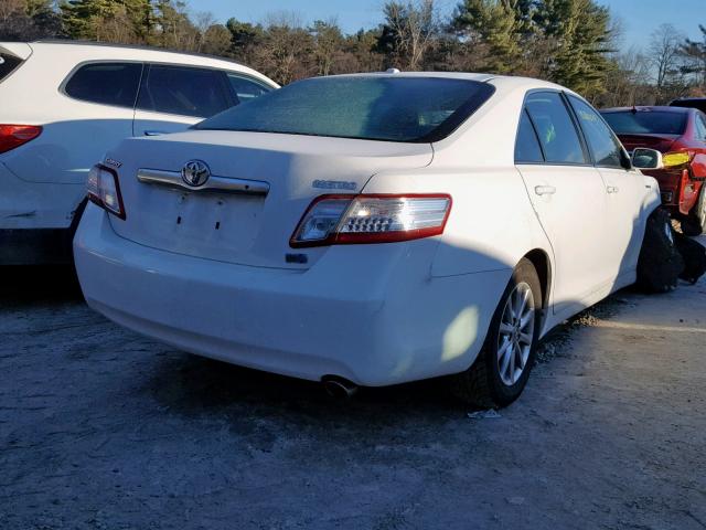 4T1BB3EKXBU127795 - 2011 TOYOTA CAMRY HYBR WHITE photo 4