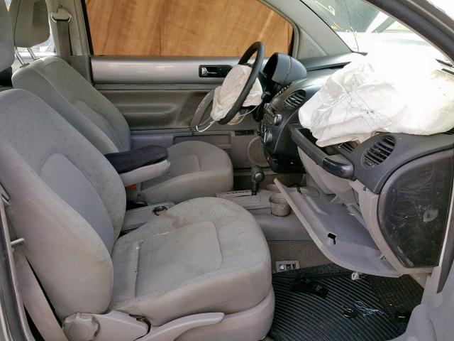 3VWCC21C91M402779 - 2001 VOLKSWAGEN NEW BEETLE Gümüş foto 3