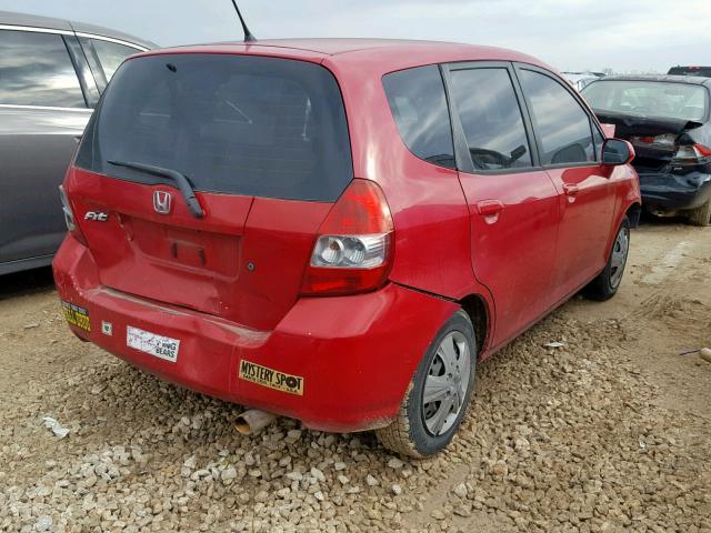 JHMGD38488S045164 - 2008 HONDA FIT RED photo 4