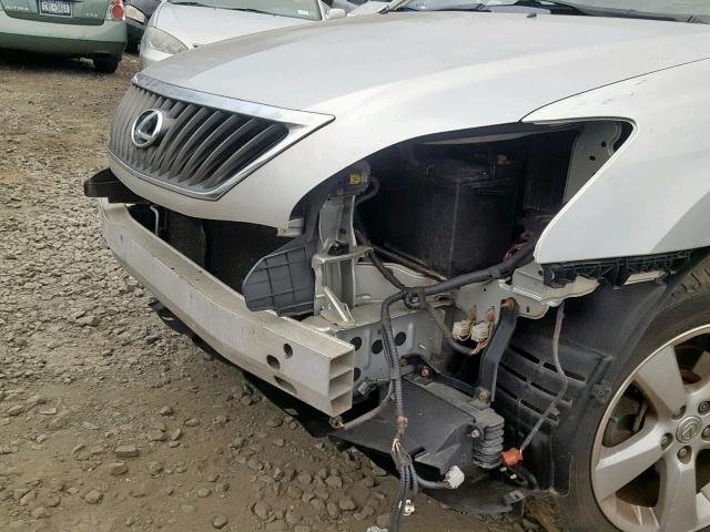 2T2HK31U88C093735 - 2008 LEXUS RX 350 SILVER photo 9