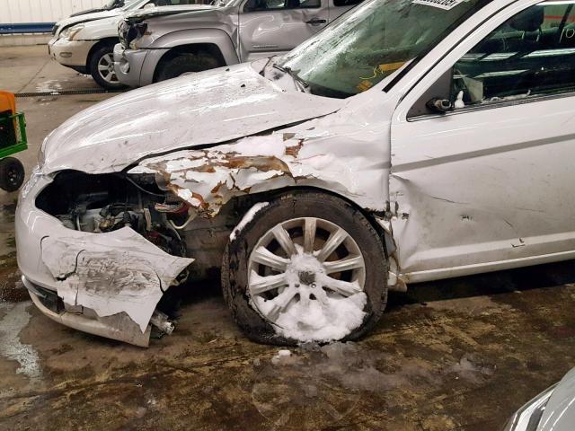 1C3CCBBB9CN119949 - 2012 CHRYSLER 200 TOURIN WHITE photo 9