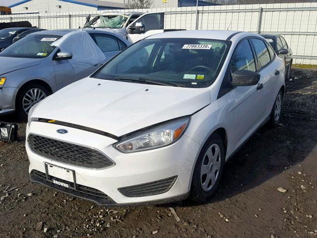 1FADP3E21FL297558 - 2015 FORD FOCUS S WHITE photo 2