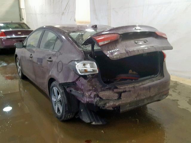 3KPFL4A77JE198945 - 2018 KIA FORTE LX Negro foto 3