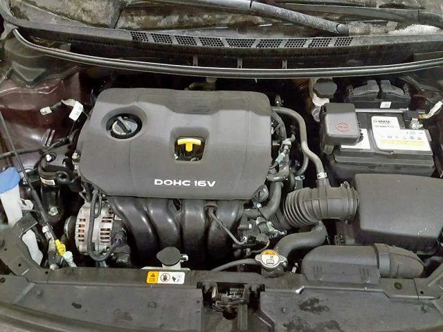 3KPFL4A77JE198945 - 2018 KIA FORTE LX Negro foto 7