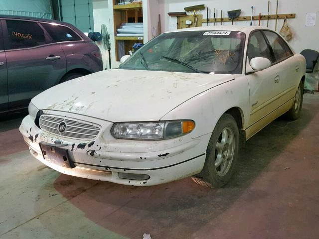 2G4WB55K511268376 - 2001 BUICK REGAL LS WHITE photo 2