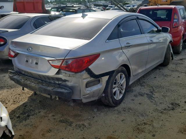 5NPEB4AC8DH649148 - 2013 HYUNDAI SONATA GLS 银色 照片 4