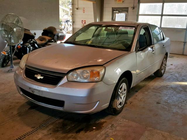 1G1ZS58F27F310089 - 2007 CHEVROLET MALIBU LS 银色 照片 2