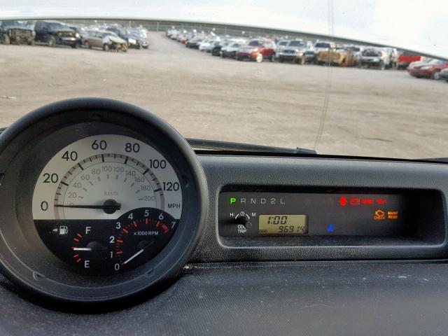 JTLKT324264083812 - 2006 TOYOTA SCION XB WHITE photo 8