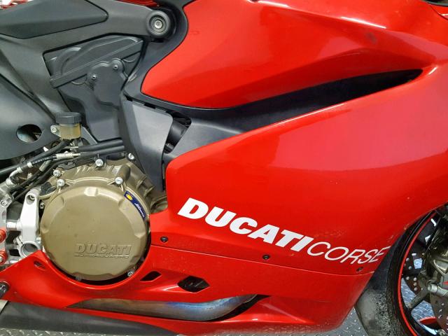 ZDM14BYW2FB002346 - 2015 DUCATI SUPERBIKE RED photo 5