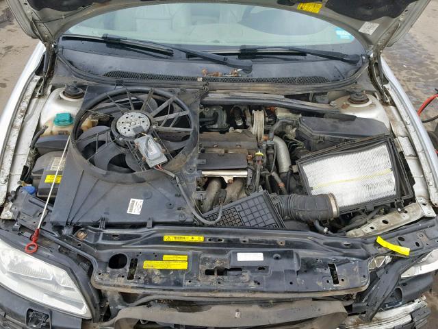 YV1RS640652456072 - 2005 VOLVO S60 SILVER photo 7