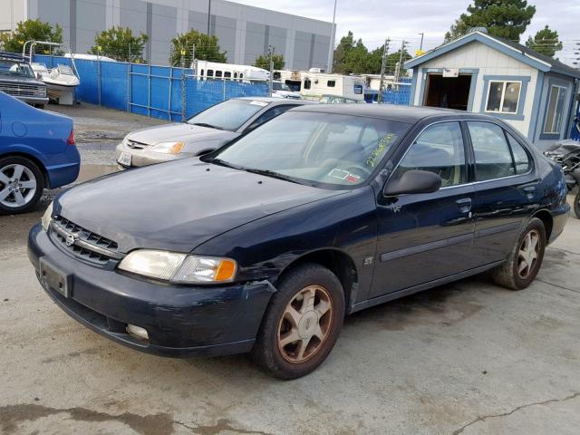 1N4DL01D0XC260570 - 1999 NISSAN ALTIMA XE BLACK photo 2