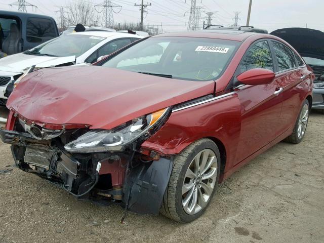 5NPEC4AC1BH053552 - 2011 HYUNDAI SONATA SE RED photo 2