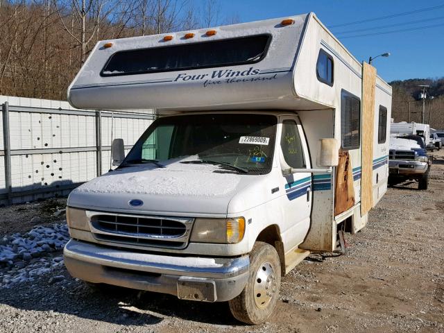 1FDKE30S2VHC05174 - 1997 FORD ECONOLINE WHITE photo 2