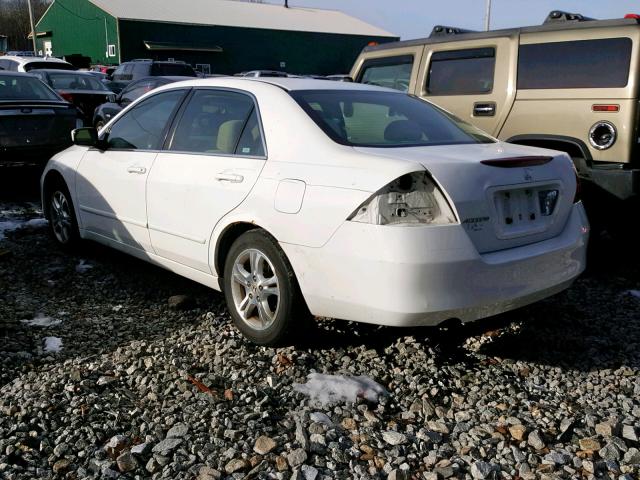 1HGCM56307A132729 - 2007 HONDA ACCORD SE WHITE photo 3