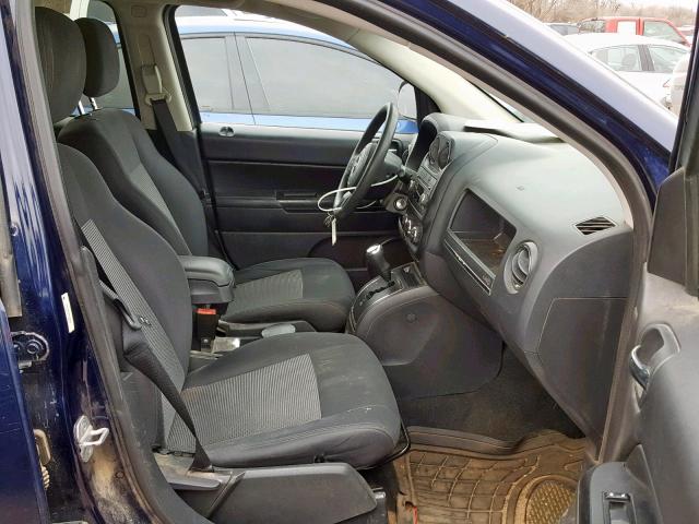 1C4NJDBB8CD650944 - 2012 JEEP COMPASS SP ლურჯი ფოტო 5