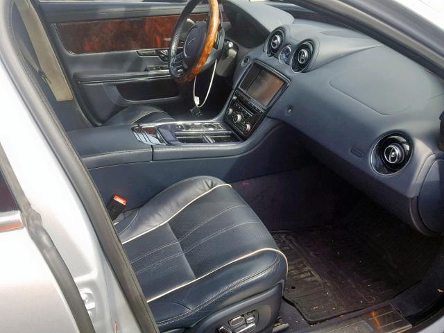 SAJWJ2GD1D8V44043 - 2013 JAGUAR XJL PORTFO 银色 照片 5