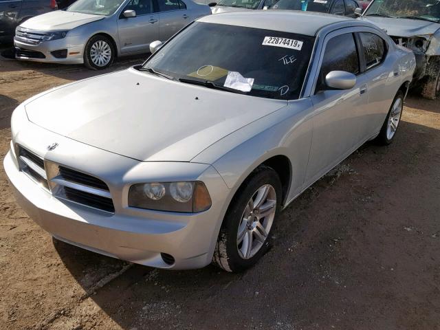 2B3CA4CD9AH136027 - 2010 DODGE CHARGER SILVER photo 2