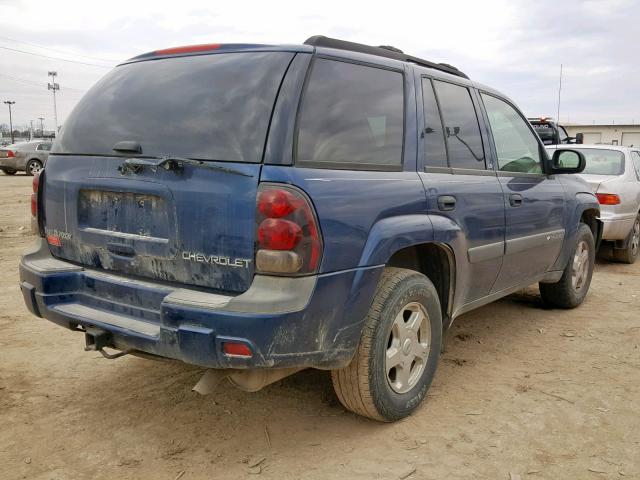 1GNDT13S532353703 - 2003 CHEVROLET TRAILBLAZE BLUE photo 4